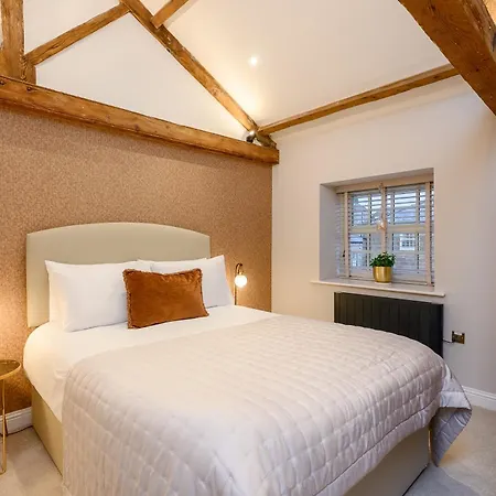 Character Filled Courtyard Escape Harrogate