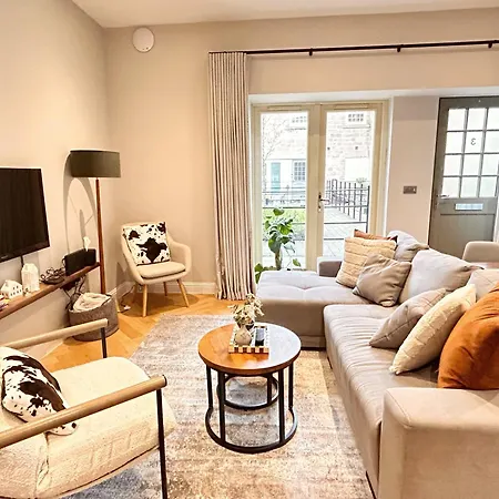 Character Filled Courtyard Escape