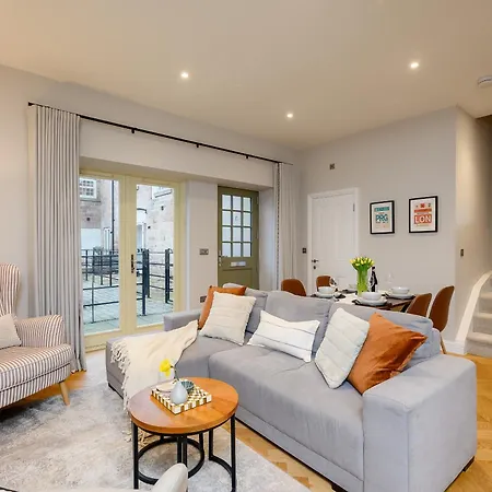 Character Filled Courtyard Escape Harrogate